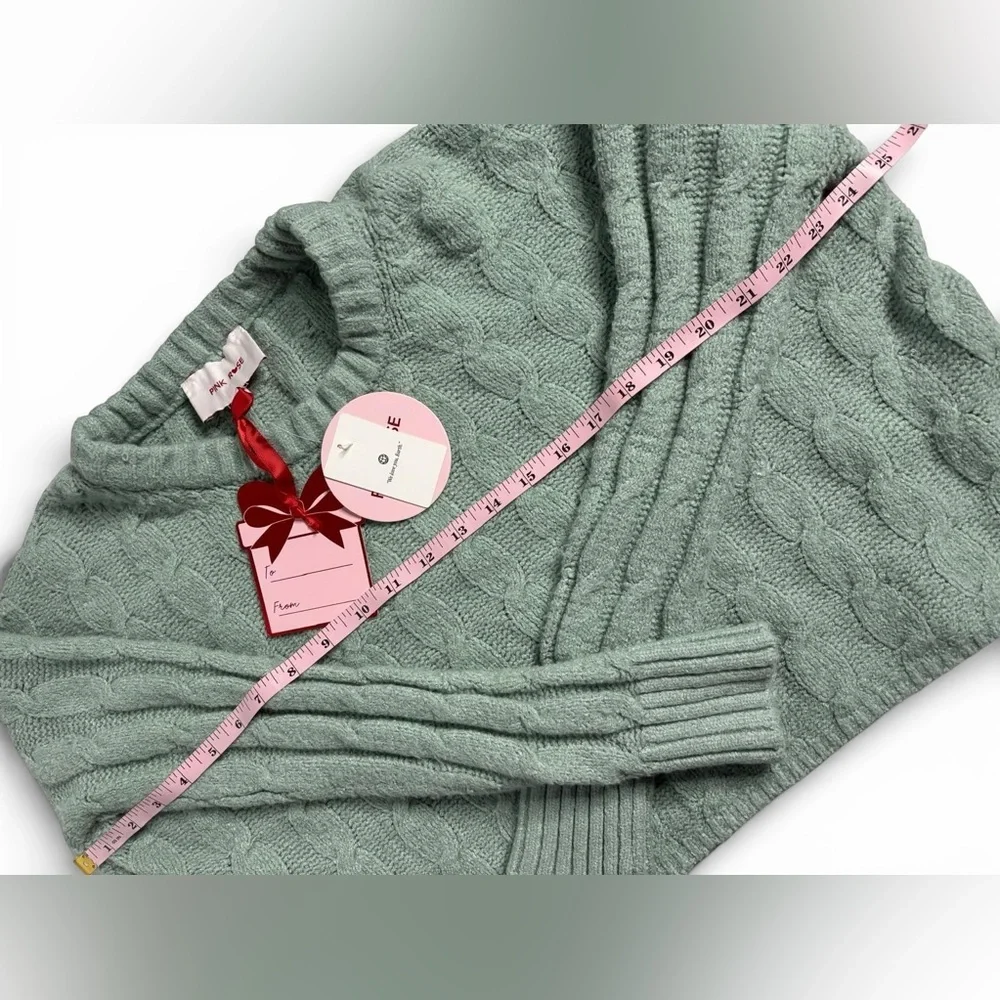 Pink Rose Cable Knit Cropped Sweater Sage Green Size M New